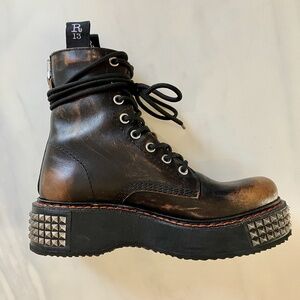 NEW in BOX R13 Studded Distressed Stacked Boots US 9.5 / EU 40